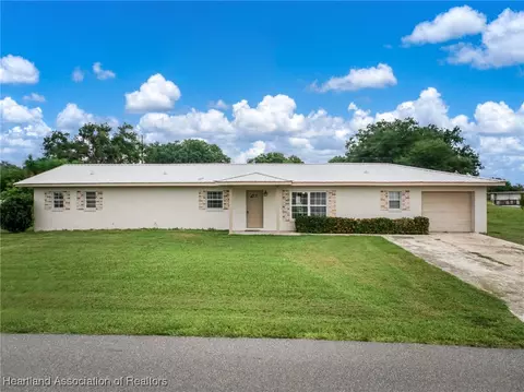 Exterior - 1708 Elf Dr, Sebring, FL 33875 photo 2 of 10