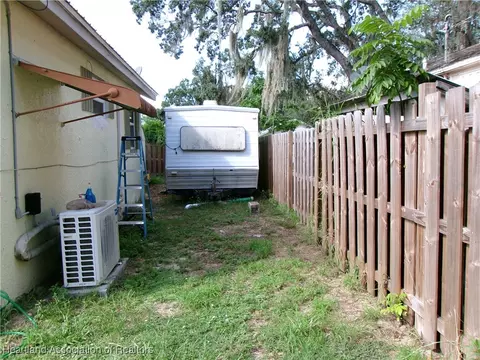 Exterior - 1900 Palm Blvd, Sebring, FL 33870 photo 4 of 9