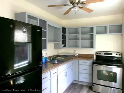 Kitchen - 1900 Palm Blvd, Sebring, FL 33870 photo 1 of 2