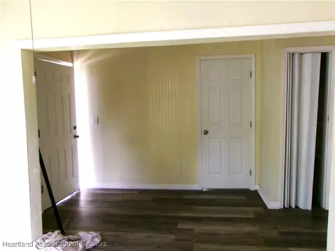 Entry Way - 1900 Palm Blvd, Sebring, FL 33870 photo 1 of 2