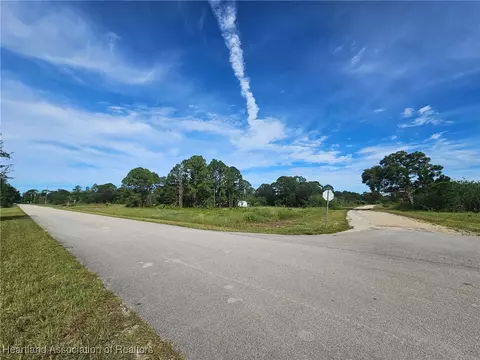 600 Twilight Dr, Lake Placid, FL 33852
