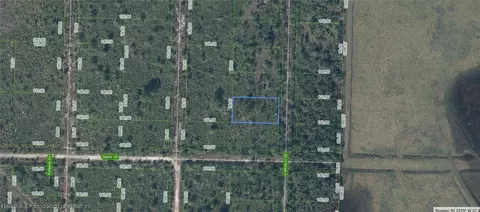709 N Bronco Dr, Lorida, FL 33857