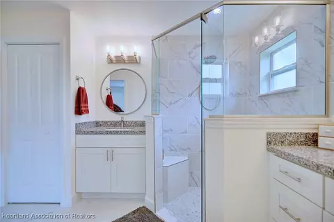 Bath - 224 Robinhood Ter, Sebring, FL 33876 photo 5 of 5