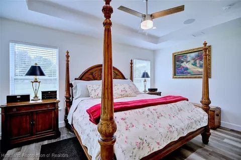 Bedroom - 224 Robinhood Ter, Sebring, FL 33876 photo 1 of 2