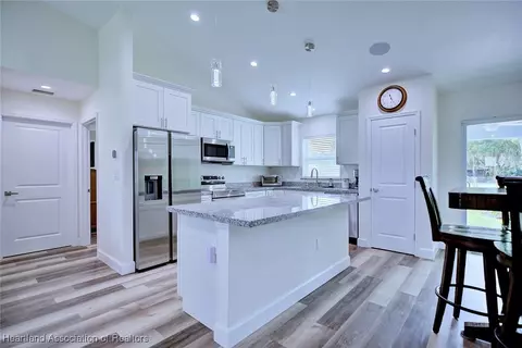 Kitchen - 224 Robinhood Ter, Sebring, FL 33876 photo 1 of 4
