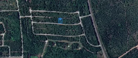 8649 Primavera St, Sebring, FL 33872
