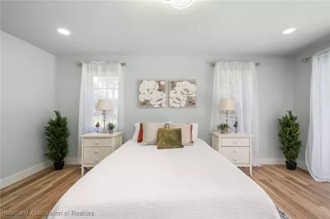 Bedroom - 6032 Pine Ln, Sebring, FL 33876 photo 2 of 8