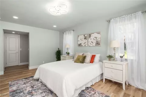 Bedroom - 6032 Pine Ln, Sebring, FL 33876 photo 3 of 8