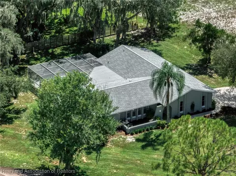 6032 Pine Ln, Sebring, FL 33876