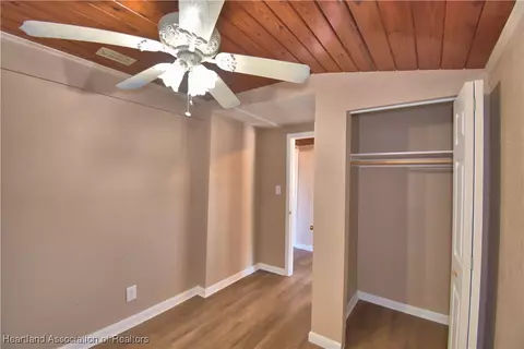 Bedroom - 352 E 630 Hwy, Frostproof, FL 33843 photo 5 of 7