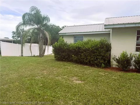Exterior - 352 E 630 Hwy, Frostproof, FL 33843 photo 13 of 14