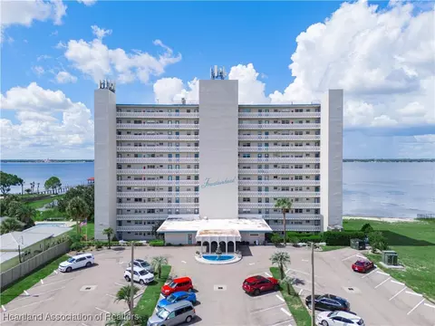 2131 Lakeview Drive 204, Sebring, FL 33870