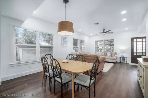 Dining - 129 S Pine St, Sebring, FL 33870 photo 2 of 2