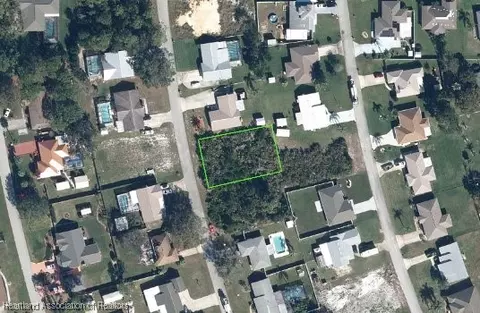 5306 Ivory Dr, Sebring, FL 33875