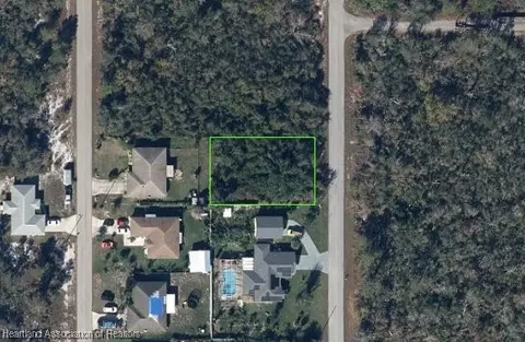 211 Java Ave NE, Lake Placid, FL 33852