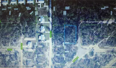 4568 Piedmont Ave, Sebring, FL 33875