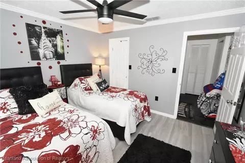 Bedroom - 3807 Edgewater Dr, Sebring, FL 33872 photo 5 of 6