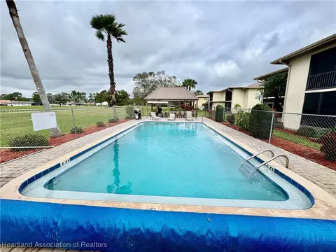 Exterior - 3807 Edgewater Dr, Sebring, FL 33872 photo 5 of 5
