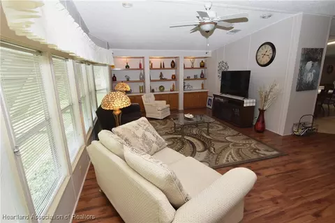 112 Sunbird Pl, Sebring, FL 33872 photo 5