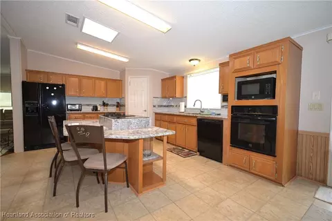 112 Sunbird Pl, Sebring, FL 33872 photo 9