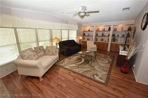 112 Sunbird Pl, Sebring, FL 33872 photo 4