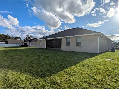 Exterior - 4562 Mignon Dr, Sebring, FL 33872 photo 4 of 4