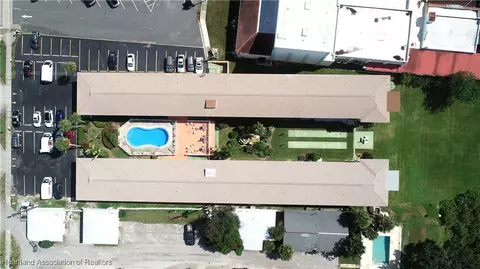 View/Area - 2113 Lakeview Drive 4a, Sebring, FL 33870 photo 4 of 5