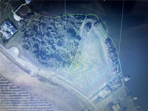 478 Sunset Pointe Dr, Lake Placid, FL 33852