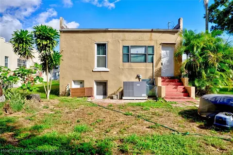 Exterior - 25 C St, Frostproof, FL 33843 photo 6 of 7
