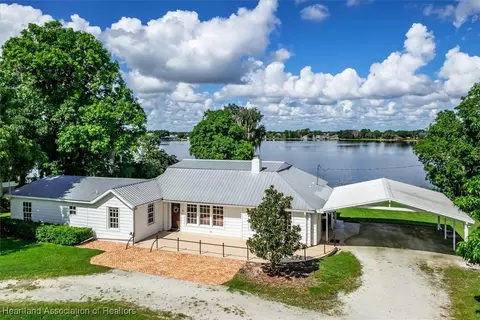 25 Dasher Rd, Lake Placid, FL 33852
