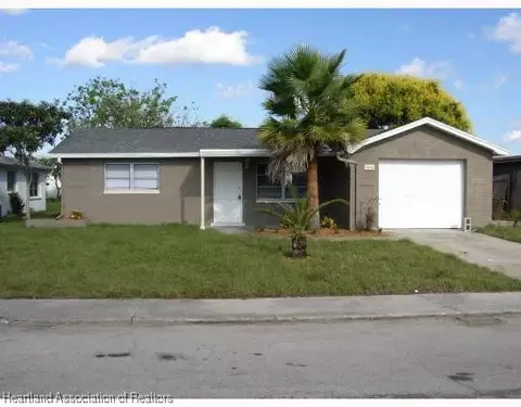 1300 Maybury Dr, Holiday, FL 34691