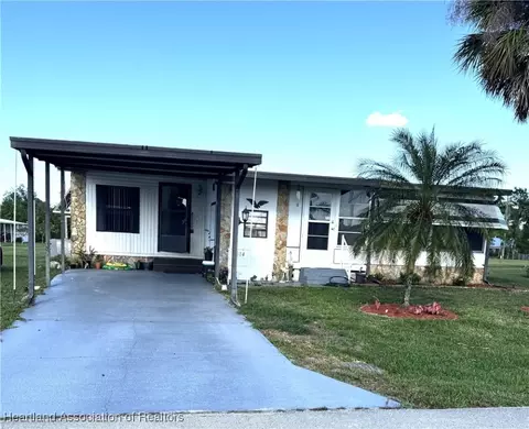 4004 Briaridge Cir E, Sebring, FL 33870