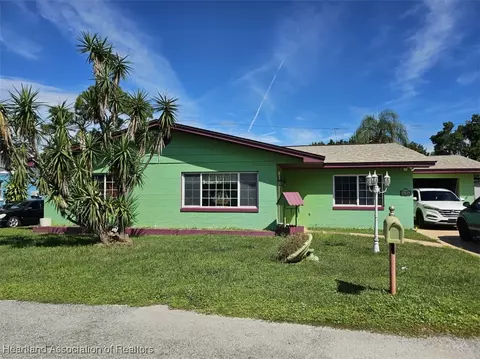 1616 Koy Dr, Sebring, FL 33870
