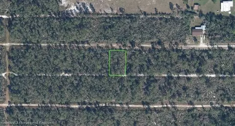449 Nightingale Ave, Sebring, FL 33870