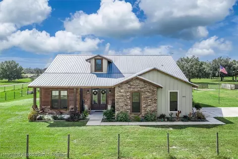 3571 Lake Josephine Dr, Sebring, FL 33875