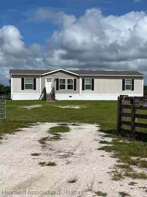15629 NW 314th St, Okeechobee, FL 34972 photo 2