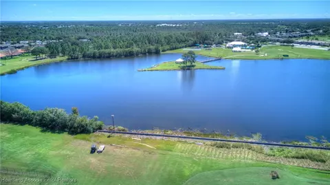 View/Area - 3907 Edgewater Dr, Sebring, FL 33872 photo 10 of 10