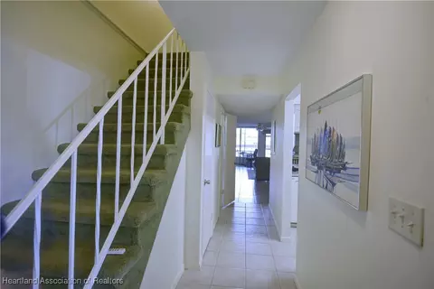 Entry Way - 3907 Edgewater Dr, Sebring, FL 33872 photo 2 of 4