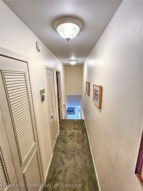 Entry Way - 3907 Edgewater Dr, Sebring, FL 33872 photo 4 of 4