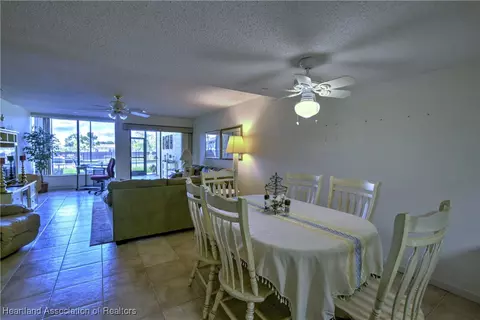 Dining - 3907 Edgewater Dr, Sebring, FL 33872 photo 2 of 3