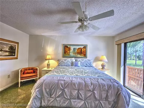 Bedroom - 3907 Edgewater Dr, Sebring, FL 33872 photo 4 of 7