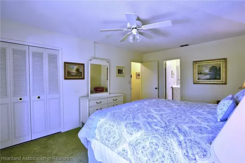 Bedroom - 3907 Edgewater Dr, Sebring, FL 33872 photo 3 of 7