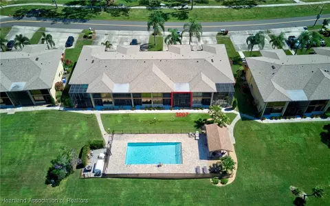 View/Area - 3907 Edgewater Dr, Sebring, FL 33872 photo 1 of 10