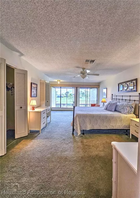 Bedroom - 3907 Edgewater Dr, Sebring, FL 33872 photo 7 of 7