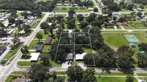 826 E Fourth St, Zolfo Springs, FL 33890