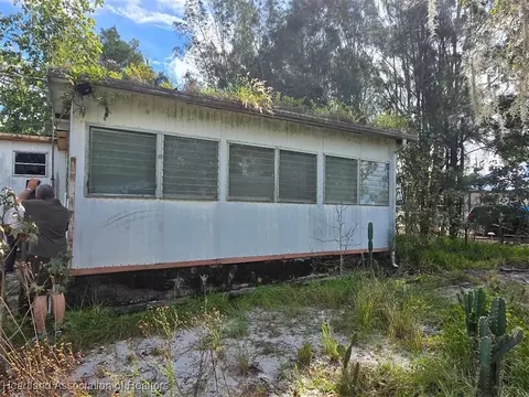 26 Siesta Ln, Venus, FL 33960