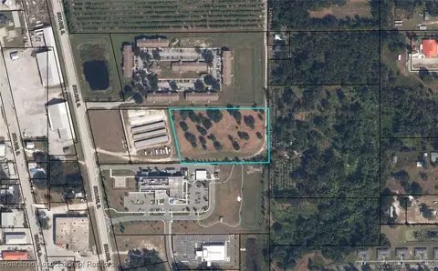 S 1st Avenue, Wauchula, FL 33873