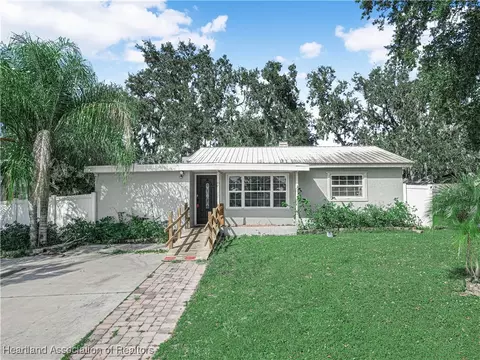 816 Honolulu Dr, Wauchula, FL 33873