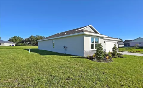 6740 Heavitree Way, Sebring, FL 33876 photo 4