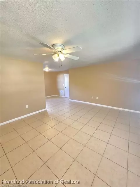 Living - 1012 Triumph Dr, Sebring, FL 33872 photo 5 of 5